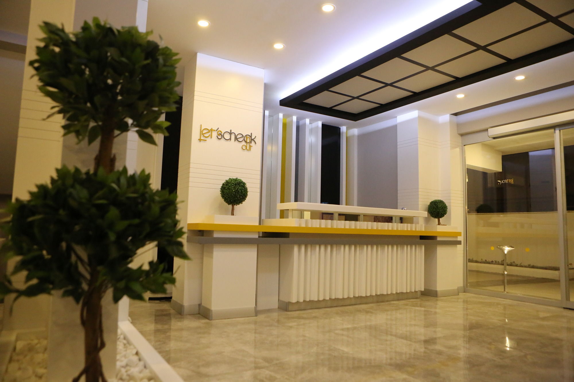 เลตสเตย์ บูทิก โอเต็ล Hotel อันตัลยา ภายนอก รูปภาพ